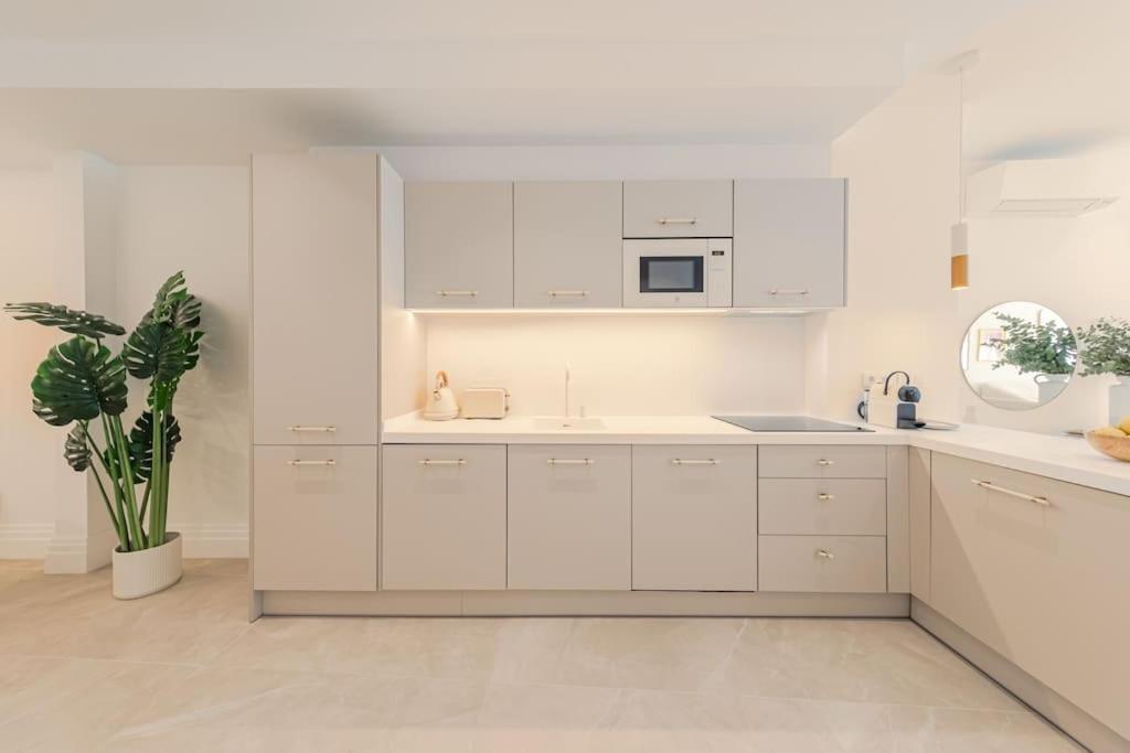 Isg Apartments O'Donnell 2-2-Free Parking Seville Ngoại thất bức ảnh
